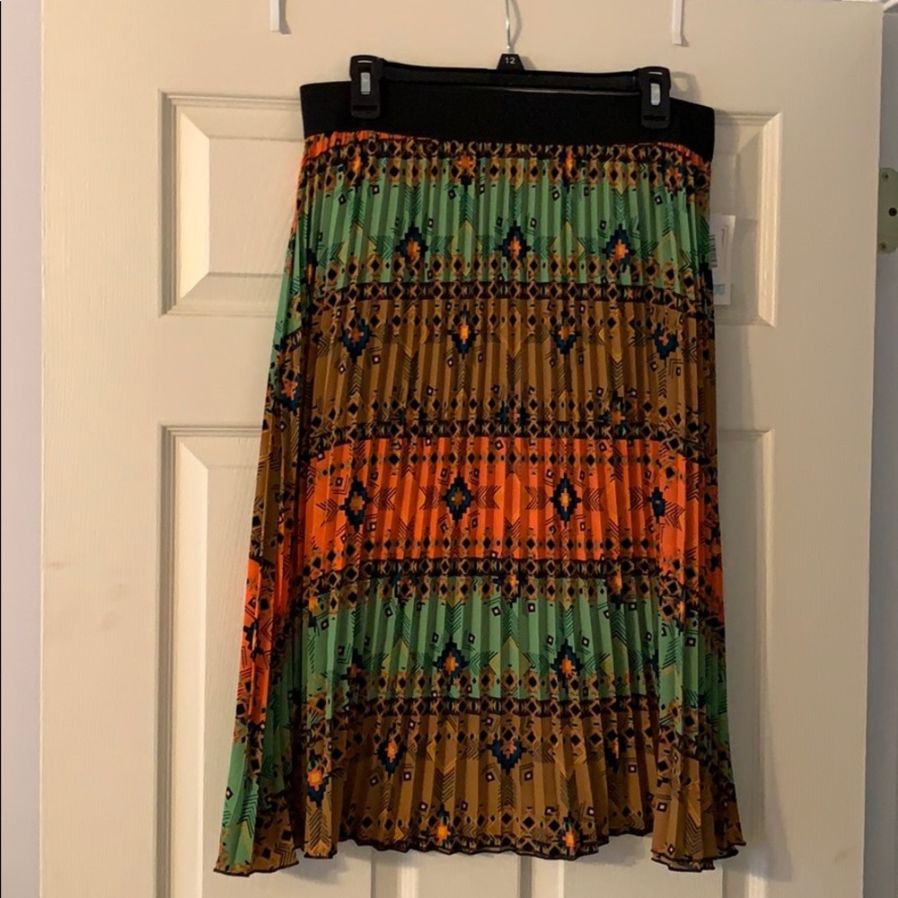 LuLaRoe Jill Skirt